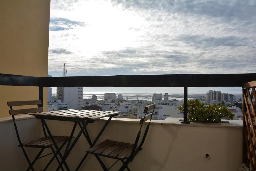 Blife Chelsya Private Rooms District de District de Faro Extérieur photo